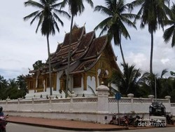 Mengagumi Vatmay Souvannapoumaram Luang Prabang