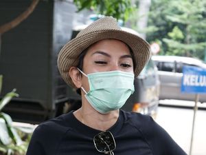 Nikita Mirzani: Mending Narkoba Dilegalin Aja Deh!