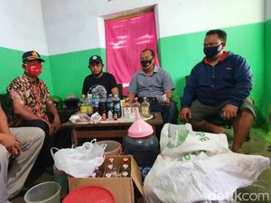 4 Warga Kediri Tewas Usai Pesta Miras Oplosan 4 Warga Kediri Tewas Usai Pesta Miras Oplosan