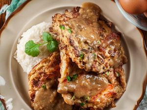 Resep Fuyunghai Telur yang Padat Isi Buat Sarapan Resep Fuyunghai Telur yang Padat Isi Buat Sarapan