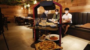 Canggih! Restoran di Korea Selatan Layani Pelanggan Dengan Robot