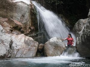 Tak Jauh Dari Jakarta, Curug Barong Pas Buat Basah-basahan Tak Jauh Dari Jakarta, Curug Barong Pas Buat Basah-basahan