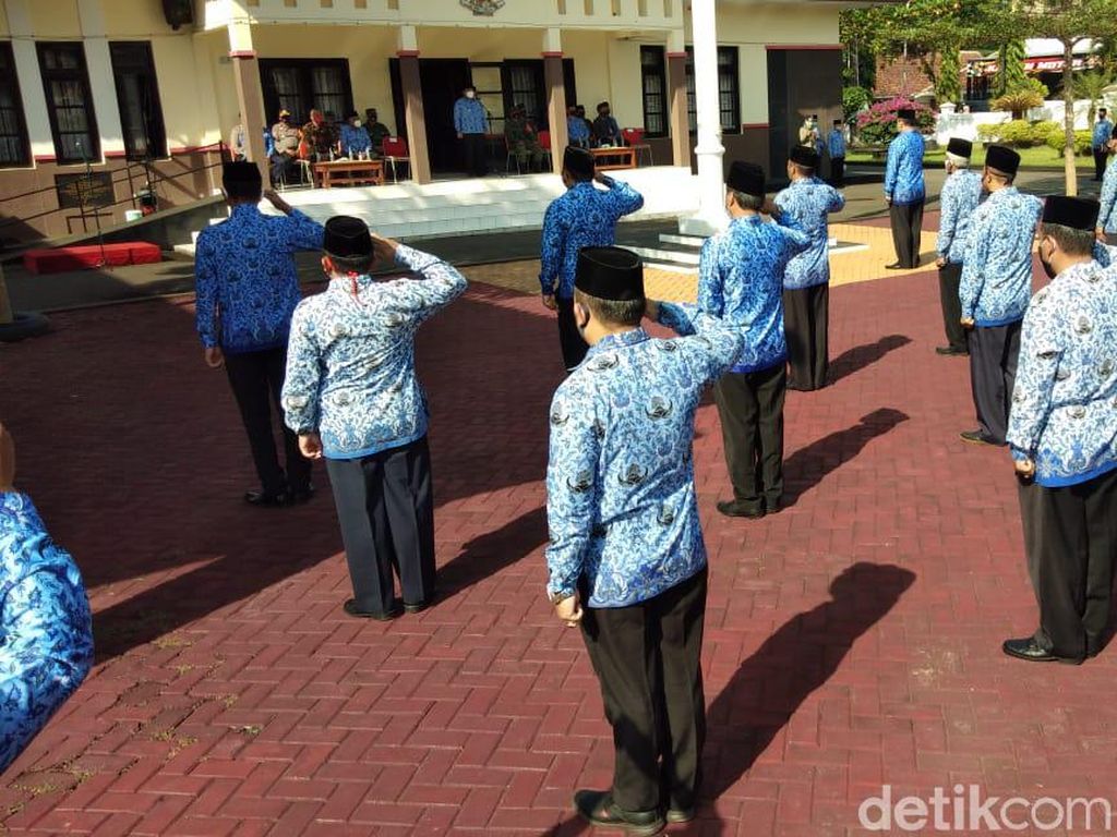 Saat Hak Cuti Hari Kejepit Pegawai Negeri Dianulir Saat Hak Cuti Hari Kejepit Pegawai Negeri Dianulir