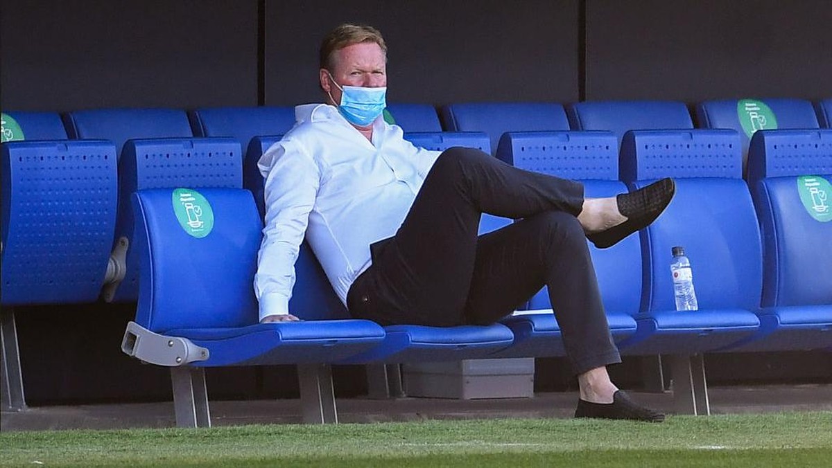 Ronald Koeman dihina bek Getafe, Allan Nyom. (Foto: Getty Images/David Ramos)