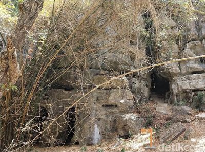 Foto: Gua yang Mitosnya Berasal dari Lautan