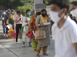 Kasus Corona Naik di New Delhi, India Akan Tunda Sidang Parlemen