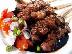 Nyuss! Jajan 5 Sate Kambing Muda yang Empuk Juicy di Tangsel