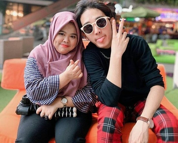 Pasangan yang beberapa lalu menjadi sorotan publik ini memang dituduh warganet sebagai settingan