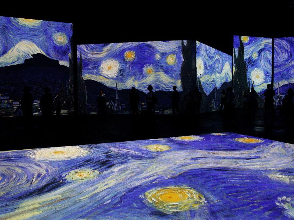 Menikmati Karya Besar Van Gogh dengan Cara Berbeda