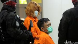 Polisi Pamerkan 2 Pelaku Mutilasi Apartemen Kalibata City