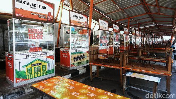PSBB Kembali, Warung Makan Ini Sepi Pembeli