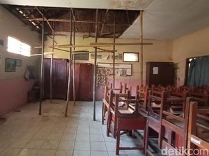 4 Ruang Kelas SDN di Kudus Ini Sudah 2 Tahun Rusak Parah 4 Ruang Kelas SDN di Kudus Ini Sudah 2 Tahun Rusak Parah