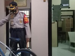Curi Sepeda Usai Jumatan, Pekerja Mebel Cirebon Bonyok Dihajar Massa