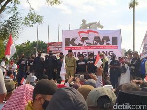 Hadiri Deklarasi KAMI se-Jateng, Gatot Nurmantyo Bicara Sumpah Prajurit Hadiri Deklarasi KAMI se-Jateng, Gatot Nurmantyo Bicara Sumpah Prajurit