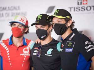 Momen Rossi Telepon Morbidelli yang Telat ke Konferensi Pers