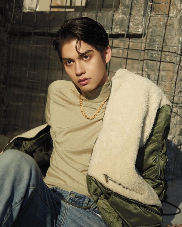 Aktor Bright Bright Vachirawit Chiwaree terpilih memerankan karakter Thyme. Dalam Meteor Garden, Thyme merupakan tokoh Dao Ming Shi yang diperankan Jerry Yan.