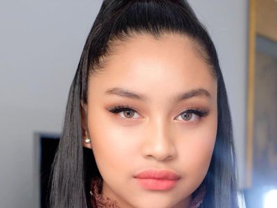 5 Gaya Anak Mayangsari Didandani MUA Bennu Sorumba, Makin Cantik di Usia 14