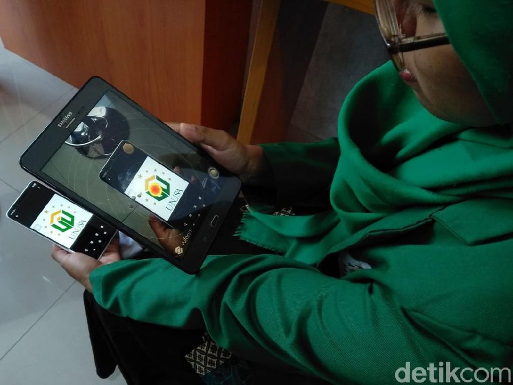 Pelajari Tata Surya Lebih Mudah dengan Aplikasi Tiga Dimensi Pelajari Tata Surya Lebih Mudah dengan Aplikasi Tiga Dimensi