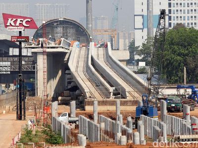 Melihat Progres Pembangunan Depo LRT Jabodebek