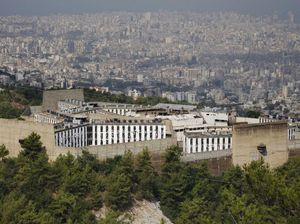 Lebih dari 200 Kasus Corona Terdeteksi di Penjara Terbesar Lebanon
