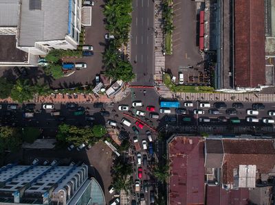 Persimpangan di Bandung Macet Imbas Buka Tutup Jalan