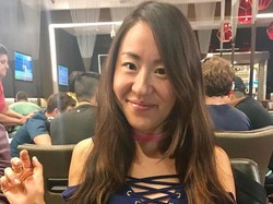 Heboh Kematian Pemain Poker Cantik yang Dibakar Hidup-hidup