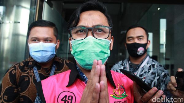 Tersangka Suap Djoko Tjandra Bungkam Usai Diperiksa di KPK