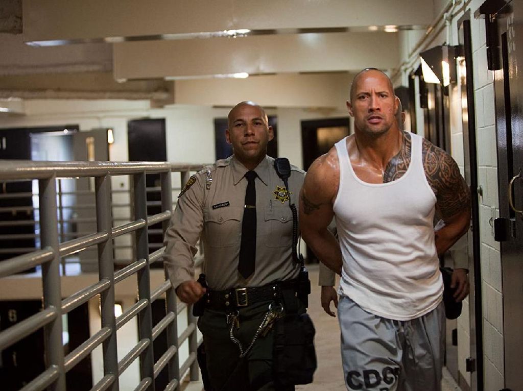 Sinopsis Faster, Dibintangi Dwayne Johnson Sinopsis Faster, Dibintangi Dwayne Johnson