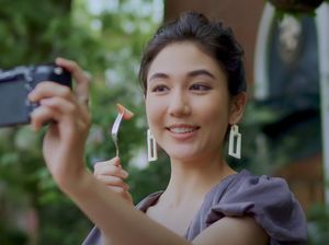 Kamera Compact Full Frame Sony A7C Menyasar Vlogger, Performanya?