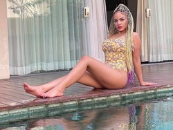 Jual Celana Dalam Jadi Wujud Protes Dinar Candy Terhadap PSBB