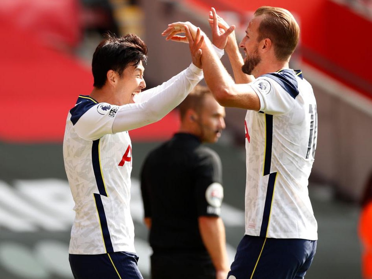 Harry Kane dan Son Heung-min menjadi kunci Tottenham Hotspur meraih trofi musim ini. (Foto: Getty Images/Pool)