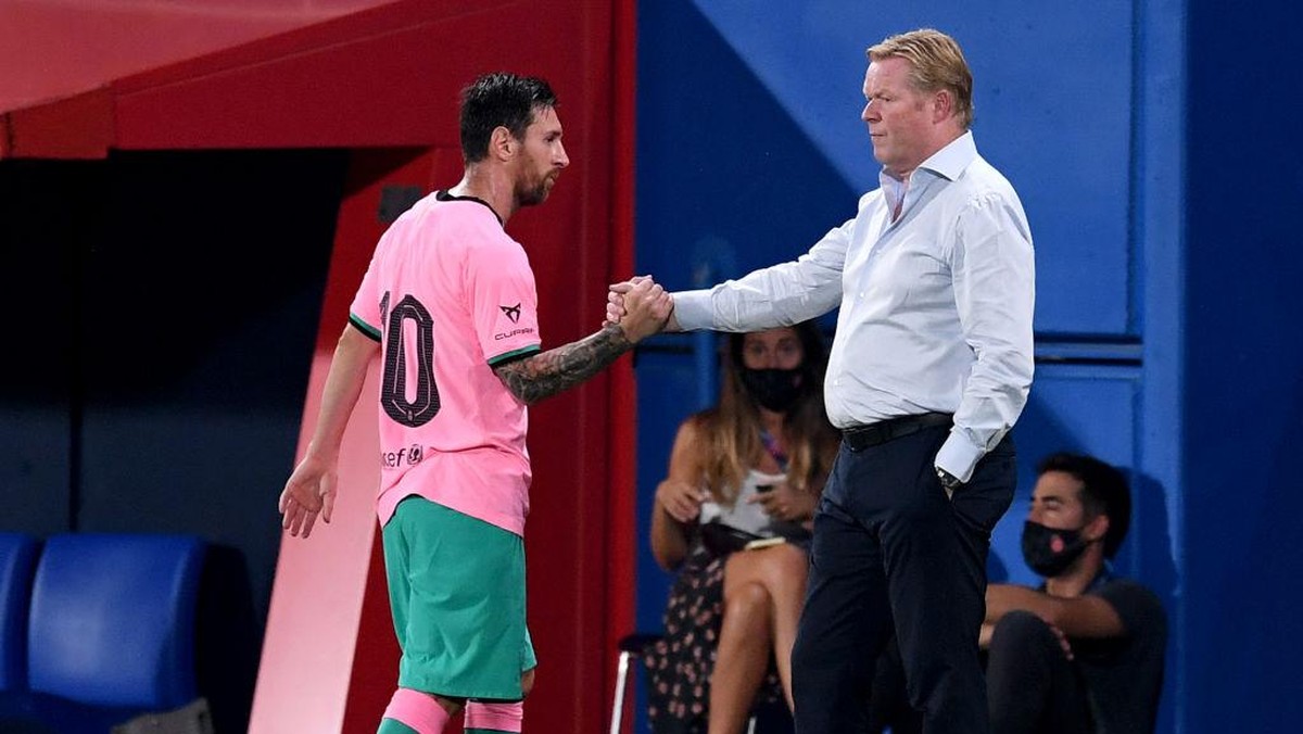 Messi Ikut Tersakiti Saat Suarez Pergi, Koeman Bilang Begini. (Foto: Getty Images/David Ramos)