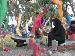 Makam Warna-warni di Sidoarjo Terinspirasi Kampung Jodipan Malang