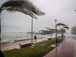 11 Orang Tewas dan 100 Luka-luka Akibat Badai di Dekat Shanghai