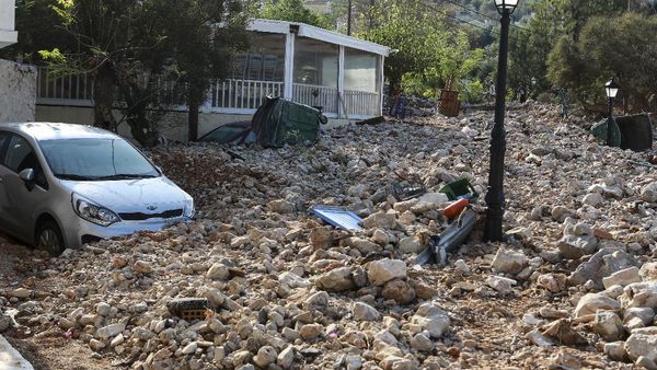 Potret Kerusakan Akibat Badai Ianos di Yunani