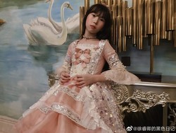 Kisah Ayah Ganteng Belajar Jahit untuk Buatkan Putrinya 100 Gaun Princess