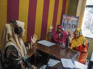 Please... Guru Bergaji di Atas Rp 5 Juta Jangan Ambil BLT