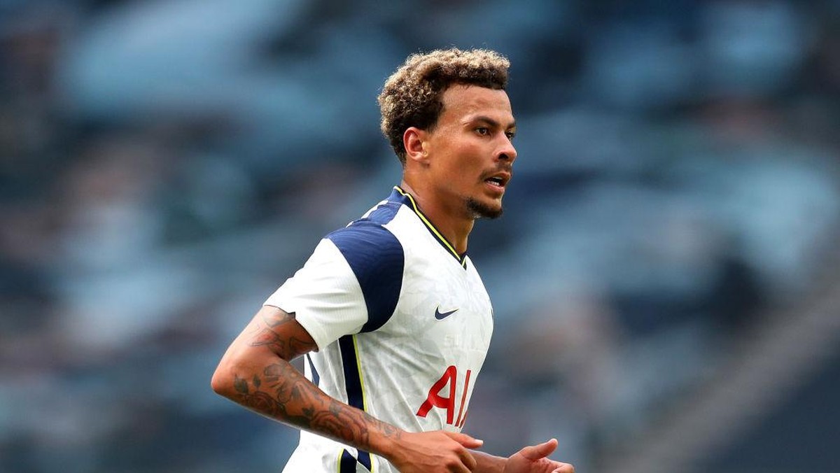 Paris Saint-Germain dikabarkan ingin meminjam gelandang Tottenham Hotspur Dele Alli pada bursa transfer Januari nanti (Foto: Getty Images/Alex Pantling)