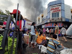 Pasar Wage Purwokerto Dilalap Si Jago Merah, 100 Kios-Los Terbakar