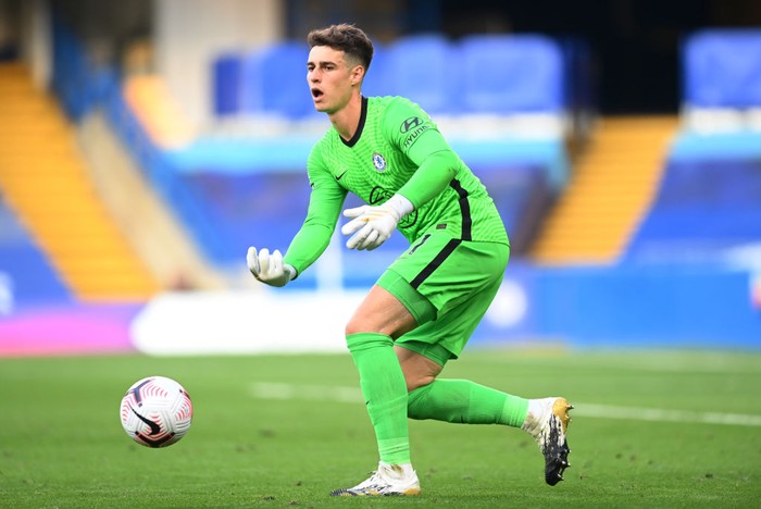 Kepa Arrizabalaga LONDON, ENGLAND - SEPTEMBER 20: Kepa Arrizabalaga of Chelsea in action during the Premier League match between Chelsea and Liverpool at Stamford Bridge on September 20, 2020 in London, England. (Photo by Michael Regan/Getty Images)