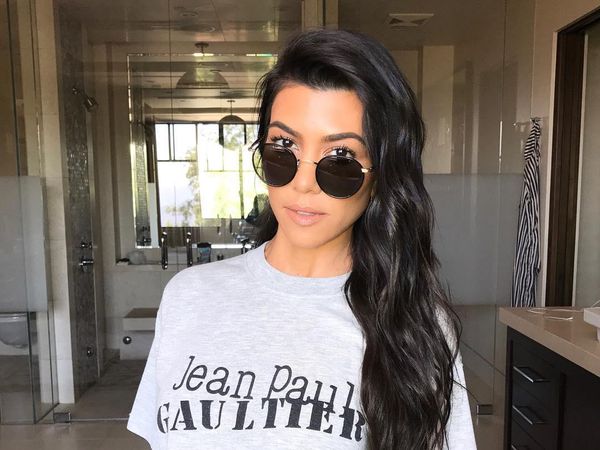 Foto: Penampilan Awet Muda Kourtney Kardashian di Usia 41
