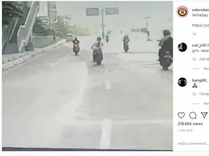 Viral Pemotor Jatuh Saat Lewat Jalan Bergelombang, Ini Sebabnya