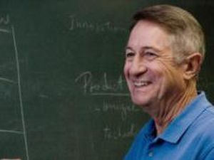 Robert Gore, Penemu Kain Antiair Gore-Tex Meninggal Dunia