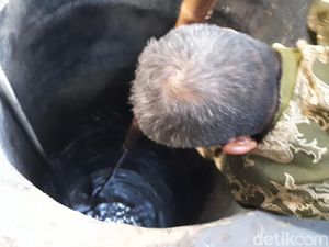 Heboh Sumur Warga Keluarkan Bensin di Brebes, Ternyata...