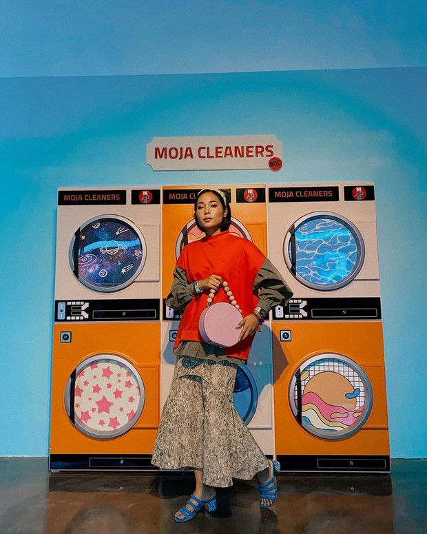 Tips memilih baju kerja/Instagram @ayladimitri