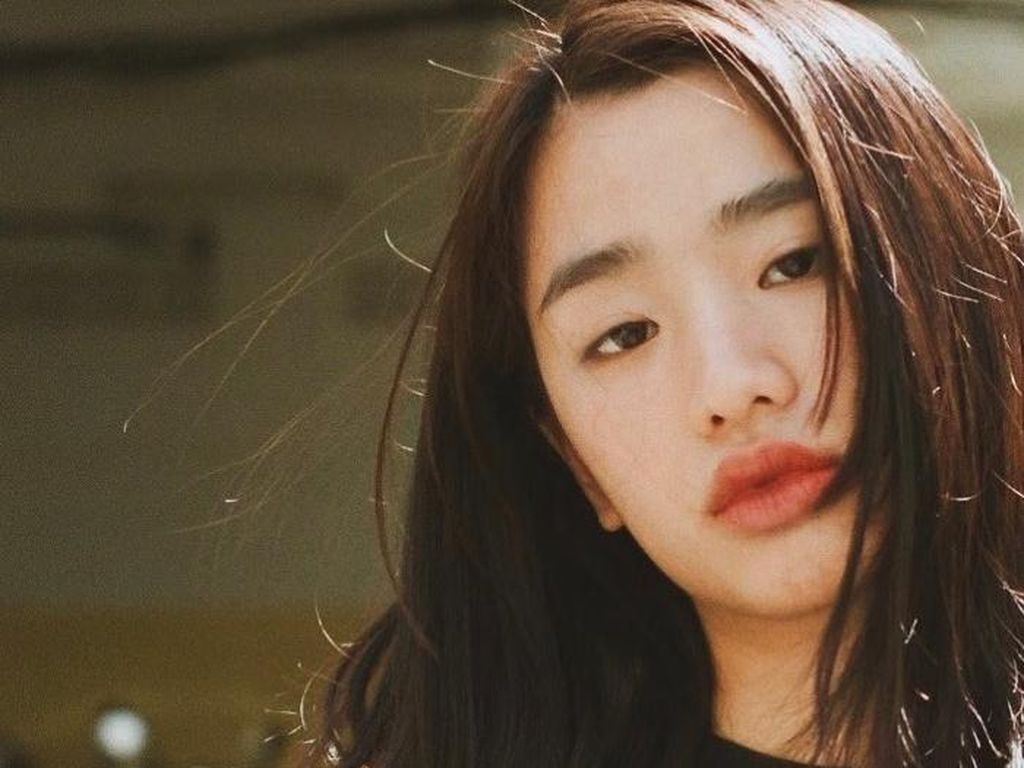 Potret Tu Tontawan, Pemeran Gorya Shan Cai di F4 Thailand Potret Tu Tontawan, Pemeran Gorya Shan Cai di F4 Thailand