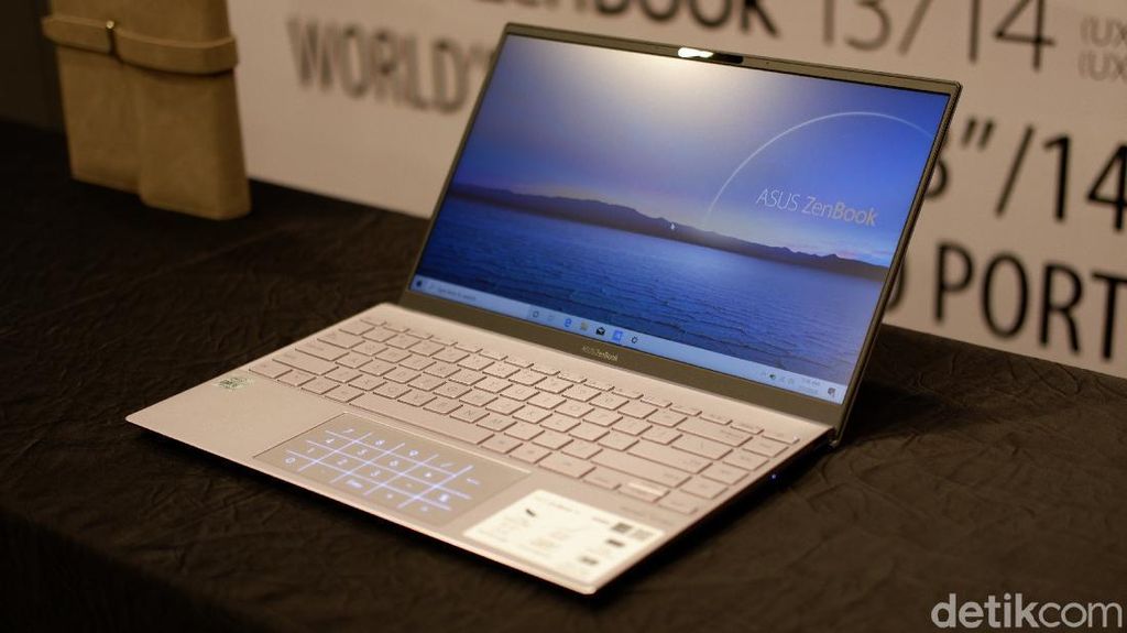 Penampakan Duo ZenBook Anyar, Tampil Stylish Berbodi Tipis