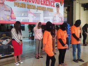 9 Terapis di Panti Pijat Plus-plus di Kelapa Gading Dibina di Kedoya 9 Terapis di Panti Pijat Plus-plus di Kelapa Gading Dibina di Kedoya