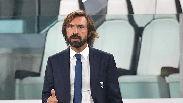 TURIN, ITALY - SEPTEMBER 20:  Juventus head coach Andrea Pirlo gestures during the Serie A match between Juventus and UC Sampdoria at Allianz Stadium on September 20, 2020 in Turin, Italy.  Photo by Valerio Pennicino/Getty Images)