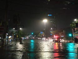 49 RT dan 23 Jalan di Jakarta Terendam Banjir Pagi Ini